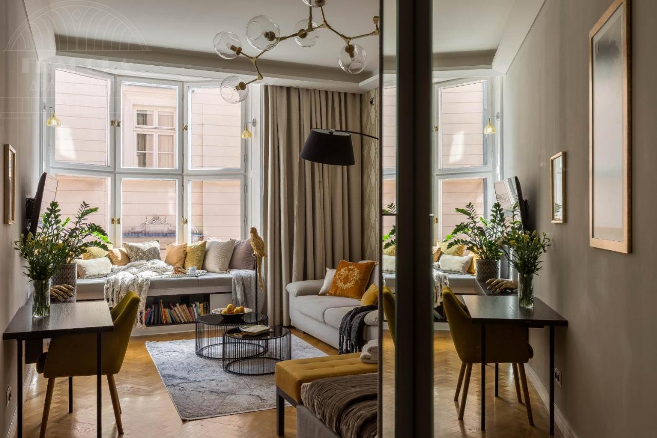 Feniks Fragola Apartments Main Square クラクフ エクステリア 写真