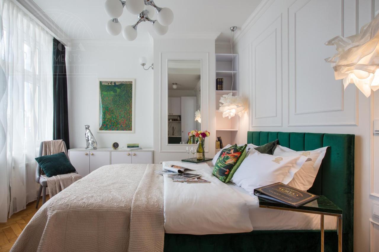 Feniks Fragola Apartments Main Square クラクフ エクステリア 写真