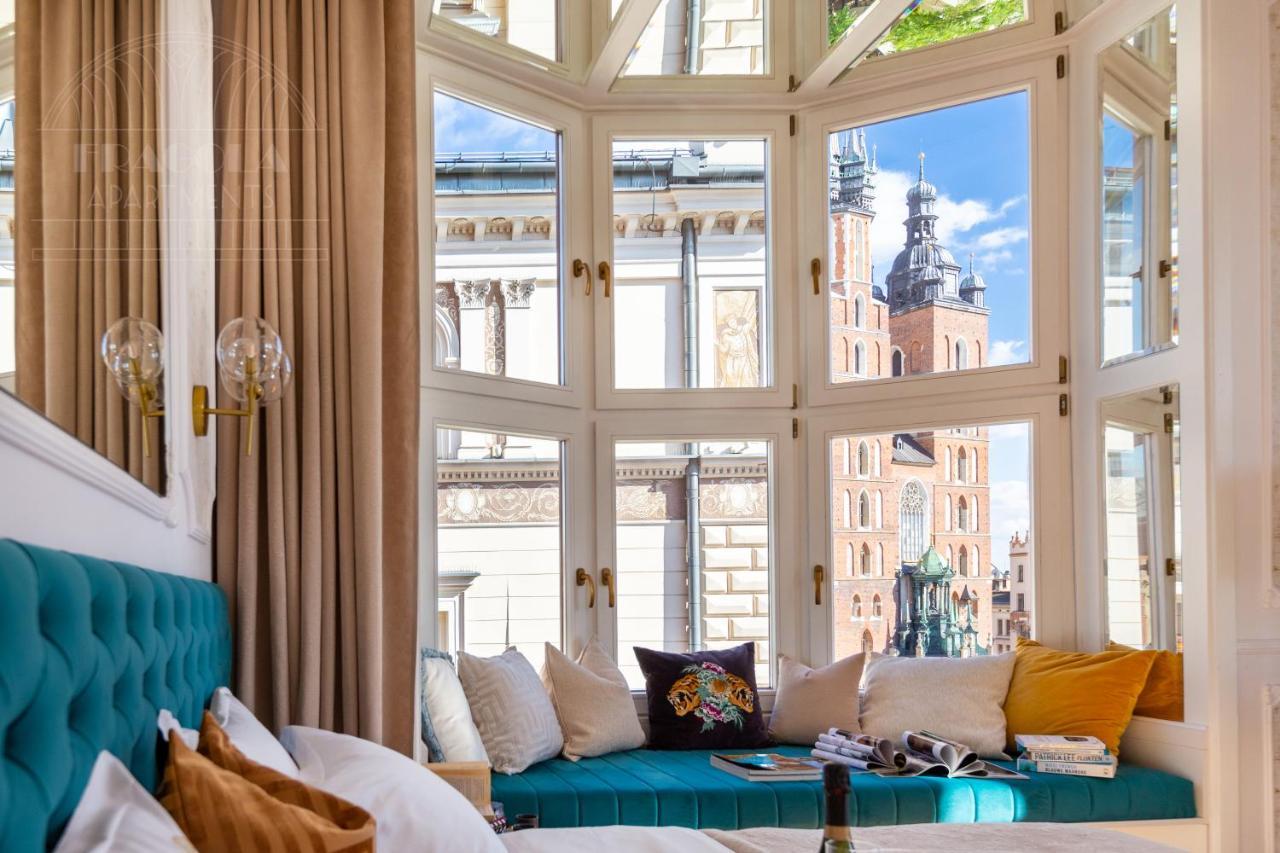 Feniks Fragola Apartments Main Square クラクフ エクステリア 写真