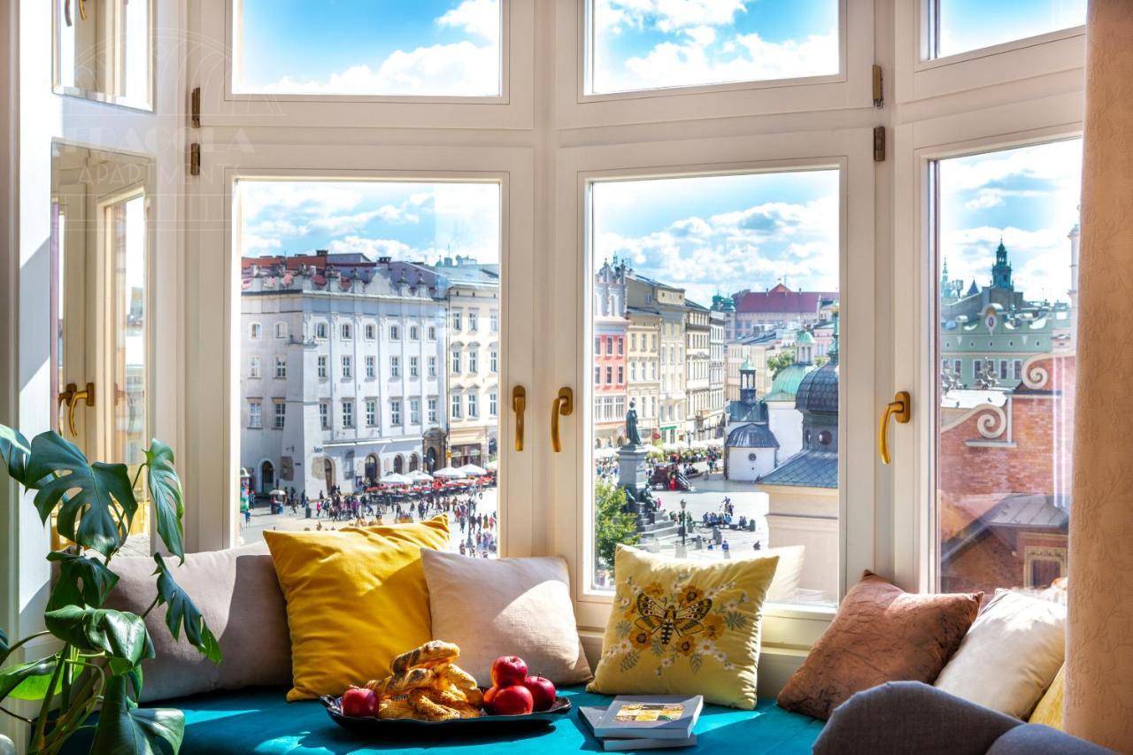 Feniks Fragola Apartments Main Square クラクフ エクステリア 写真