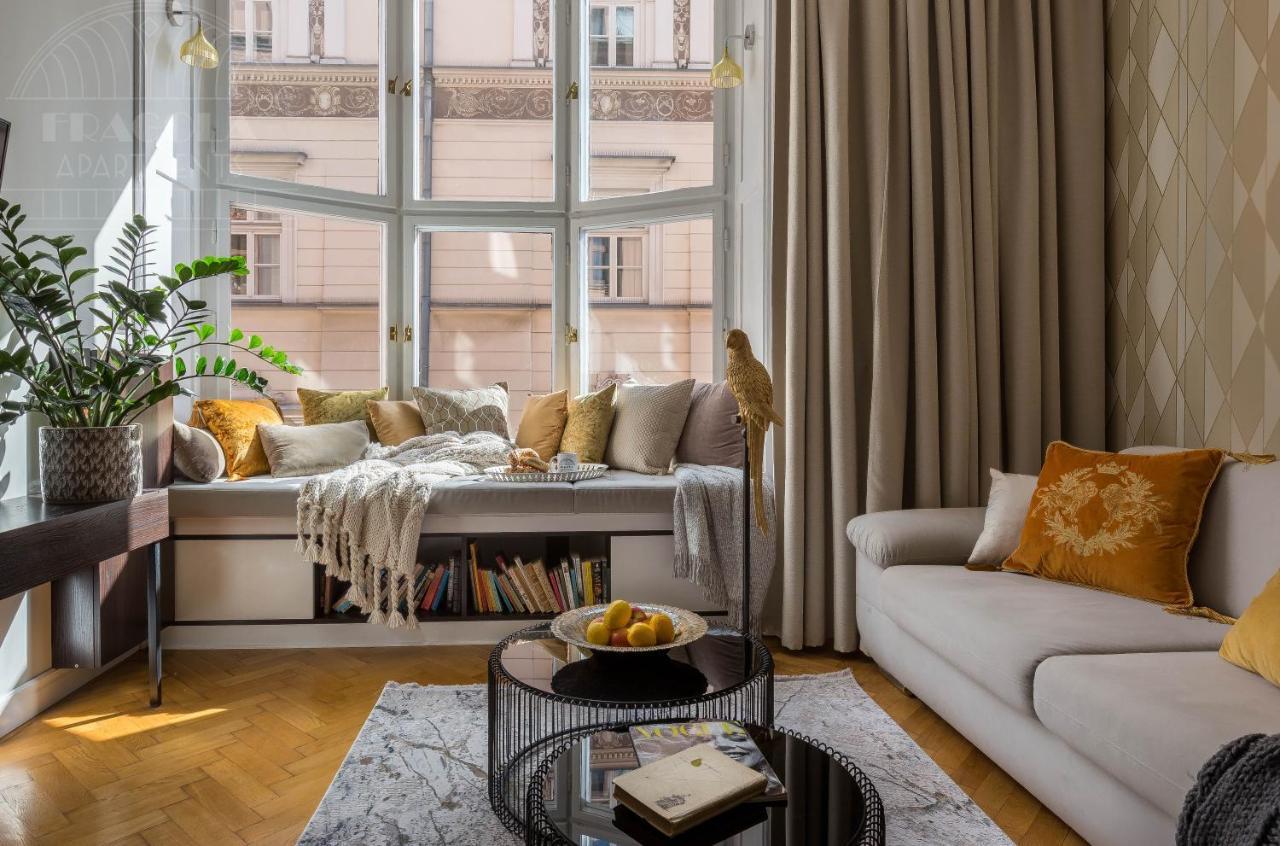 Feniks Fragola Apartments Main Square クラクフ エクステリア 写真