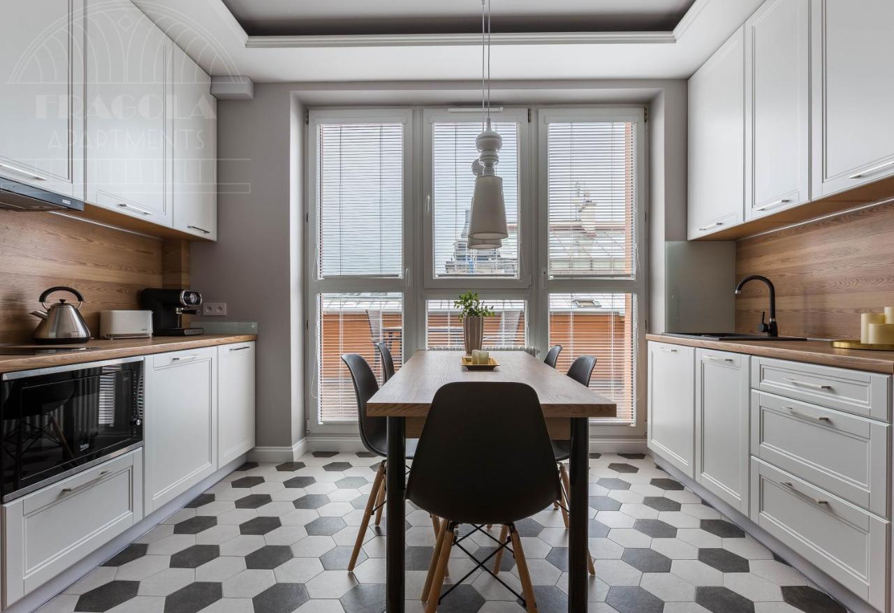 Feniks Fragola Apartments Main Square クラクフ エクステリア 写真